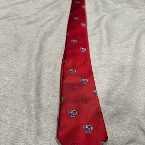 Disney Vintage Red and Blue Patterned Men's Tie